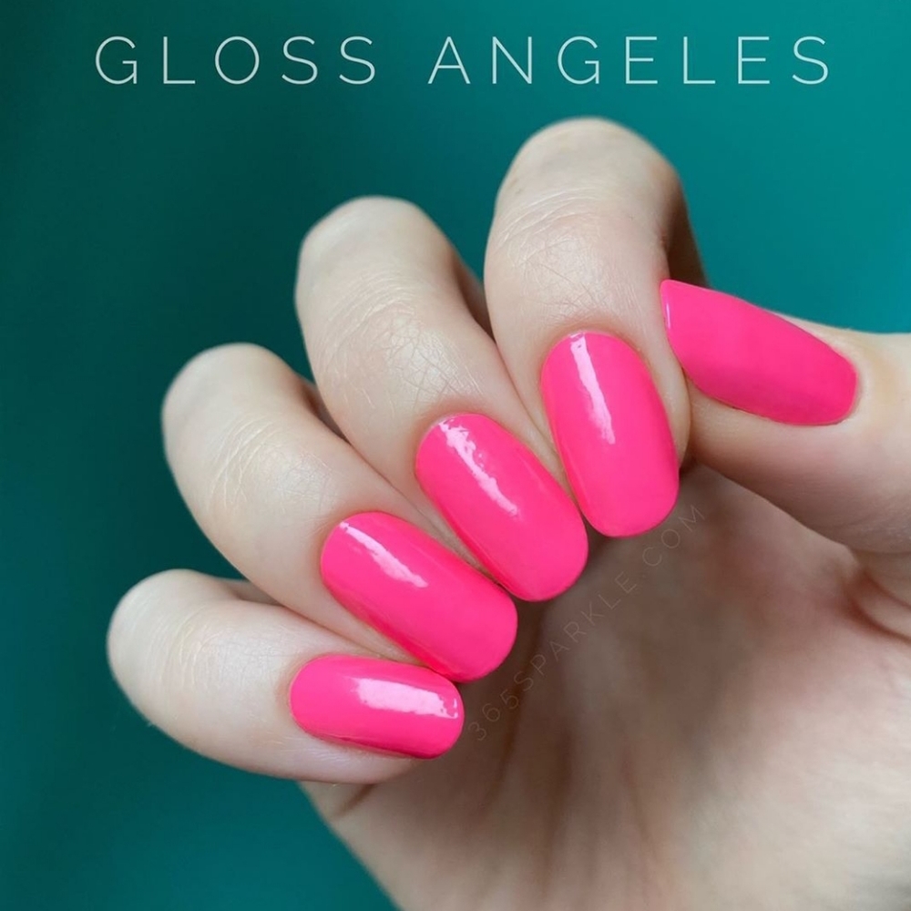 Color Street nail polish strips